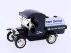 Schaal 1:24 Gearbox Ford Oil Tanker 1912 #2356, Hobby en Vrije tijd, Modelauto's | 1:24, Ophalen of Verzenden, Gebruikt