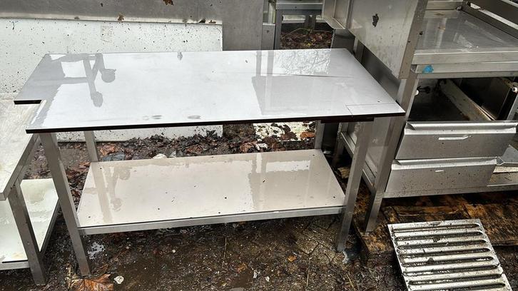 Trespa werktafel met RVS onderstel 148x 68 x 90, Zakelijke goederen, Horeca | Meubilair en Inrichting, Ophalen of Verzenden