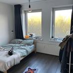 Kamer in Amsterdam Buitenveldert gevonden in Amsterdam, Huizen en Kamers, (Studenten)kamer, Direct bij eigenaar, Amsterdam, Amsterdam