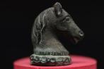 Middeleeuws Bronzen schaakpaard-figuurtje - Relikwie - 2.7, Antiek en Kunst