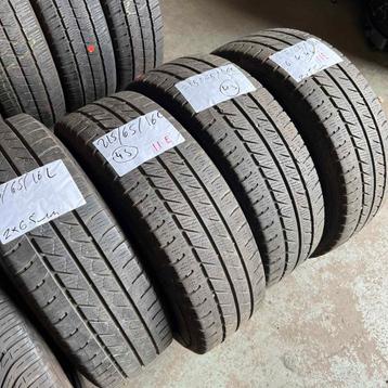 4 x Goodyear Vector 4 Seasons 215-65-16 C 4 Seizoenbanden... beschikbaar voor biedingen