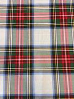 Exclusieve Schotse tartan stof witte achtergrond zonder