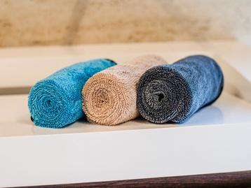 Quickdry Handdoek 60x40cm - 4 Kleuren! beschikbaar voor biedingen