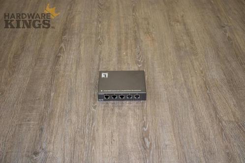 LevelOne AVE-9205 5-poorts cat.5 audio/video-transmitter, Audio, Tv en Foto, Professionele Audio-, Tv- en Video-apparatuur, Zo goed als nieuw
