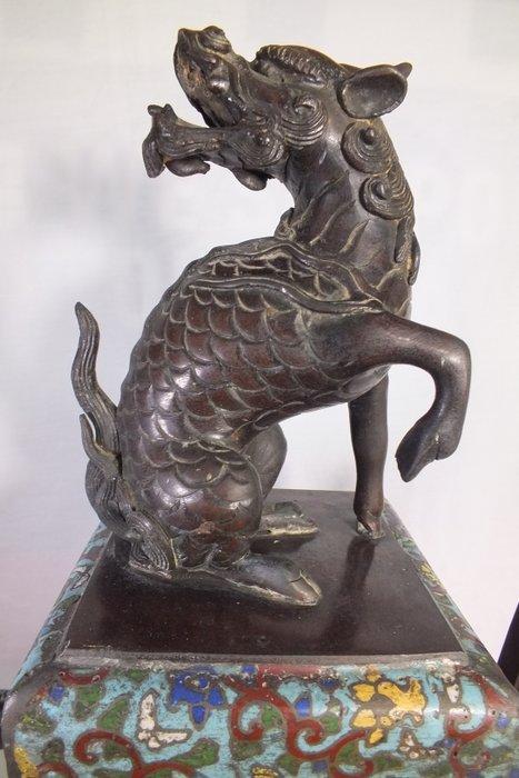 Wierookbrander. - Brons, Hout - Japan - 19e eeuw., Antiek en Kunst, Antiek | Overige Antiek