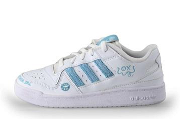 Adidas Sneakers in maat 33 Wit | 10% extra korting beschikbaar voor biedingen