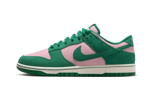 Nike Dunk Low Retro Medium Soft Pink Malachite - 42, Kleding | Dames, Schoenen, Roze, Nieuw, Sneakers of Gympen, Verzenden