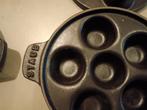 Staub - Ovenschaal (7) - Lettertype - Plat en fonte Staub