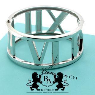 Tiffany &amp; Co. Atlas 18 Karaat Witgoud Armband Maat 17 beschikbaar voor biedingen