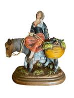 Beppe Buzzetti - Figuur - Ragazza venditrice di frutta e