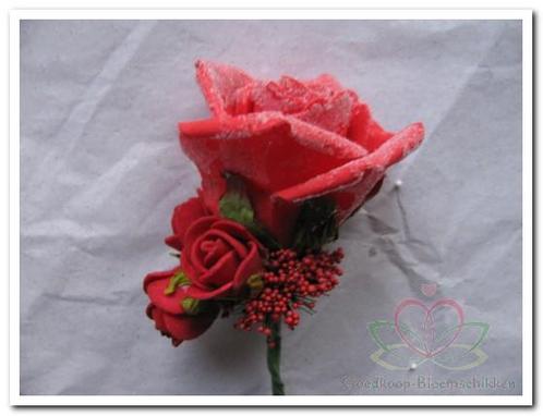 Corsage Roos Rood CEM6 Maatwerk corsage, Hobby en Vrije tijd, Knutselen, Nieuw, Ophalen of Verzenden