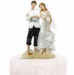 Bruidspaartje van een bruidegom die zijn bruid draagt, Hobby en Vrije tijd, Taarten en Cupcakes maken, Verzenden, Nieuw, Taarten