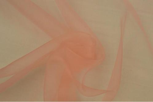 15 meter organza stof - Zalmroze, Hobby en Vrije tijd, Stoffen en Lappen, 120 cm of meer, 200 cm of meer, Roze, Nieuw, Polyester