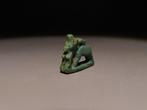 Oud-Egyptisch Faience Amulet van de Godin Bastet met, Verzamelen
