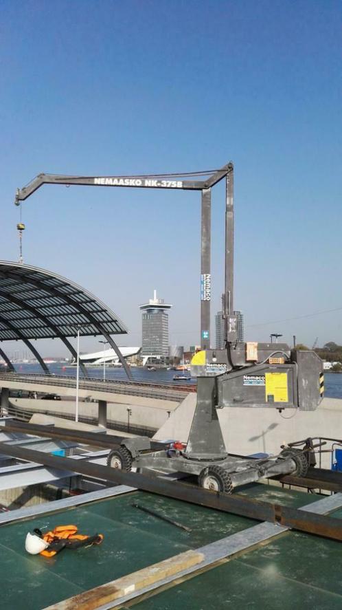 Lijmkraan huren? Nemaco verhuurt verschillende lijmkranen, Zakelijke goederen, Machines en Bouw | Kranen en Graafmachines
