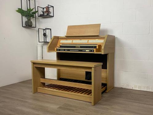 Domus Chorale 3 LE, Muziek en Instrumenten, Orgels, 2 klavieren, Orgel, Nieuw