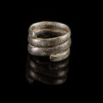 Bronstijd, Keltisch Bronzen opgerolde ring (Zonder