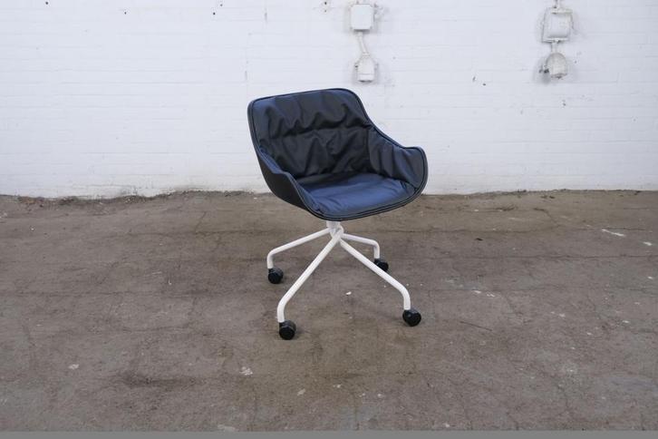 NIEUW!  | Design | Stoel| wit / zwart | OS199, Huis en Inrichting, Bureaus, Gebruikt, Verzenden