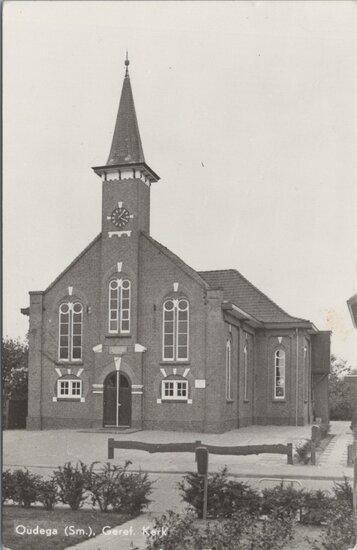 OUDEGA (Sm.) - Geref. Kerk, Verzamelen, Ansichtkaarten | Nederland, Verzenden