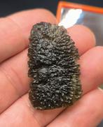 Moldaviet - uit Chlum, Zuid-Bohemen - Hoogte: 42 mm -, Verzamelen, Mineralen en Fossielen