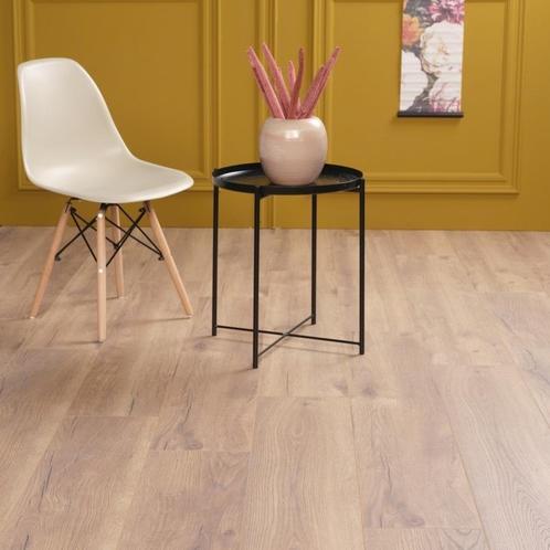 LAMINAAT VOOR VERHUIZERS | Budgettopper voor snelle starters, Huis en Inrichting, Stoffering | Vloerbedekking, Wit, Crème, Beige