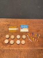 1930 - Collection of old golf balls and tees, Nieuw