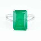 Ring - 14 karaat Witgoud -  7.91ct. tw. Smaragd - Diamant