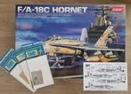 Academy 2191 F/A-18C Hornet 1:32 + 3 eduard PE en D-Day, Hobby en Vrije tijd, Modelbouw | Vliegtuigen en Helikopters, Verzenden