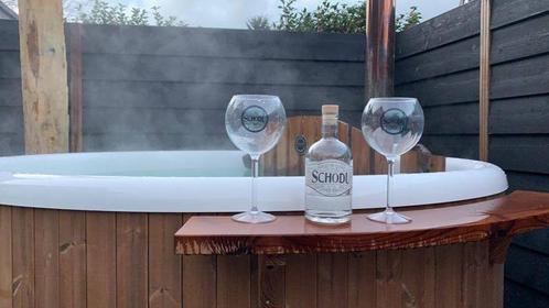 Skargards hottub | Hout gestookt | rvs interne houtkachel, Tuin en Terras, Bubbelbaden en Hottubs, Vast, Nieuw, Afdekzeil, Filter
