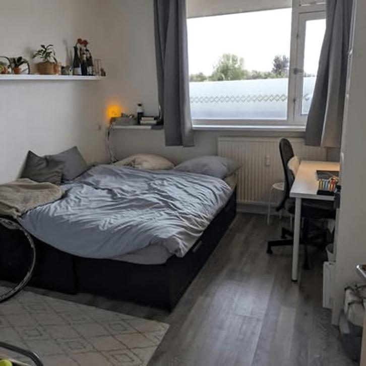 kamer in Amsterdam gevonden voor €683,- pm, Huizen en Kamers, Kamers te huur, Minder dan 20 m², Amsterdam