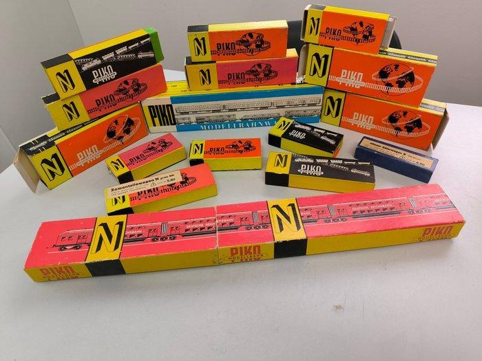 Piko N - Treinset (16) - Partij Piko N-spoorwagons in, Hobby en Vrije tijd, Modeltreinen | N-Spoor