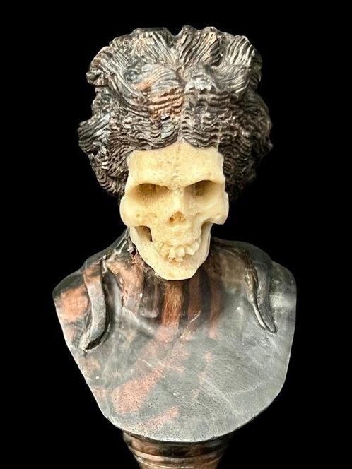 Beeldje, Buste « Vanité » féminine - 16 cm - Been, Hout, Antiek en Kunst, Kunst | Niet-Westerse kunst