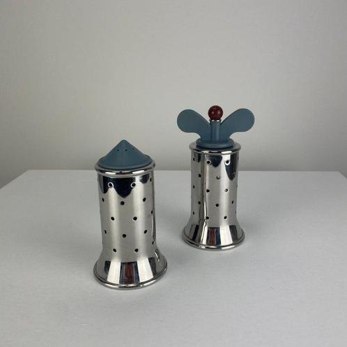 Michael Graves - Peper- en zoutstel (2) - Polished stainless, Antiek en Kunst, Antiek | Meubels | Stoelen en Banken