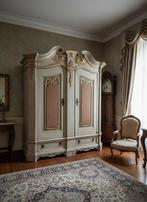 Kleerkast - Polychroom hout - Kledingkast, Antiek en Kunst