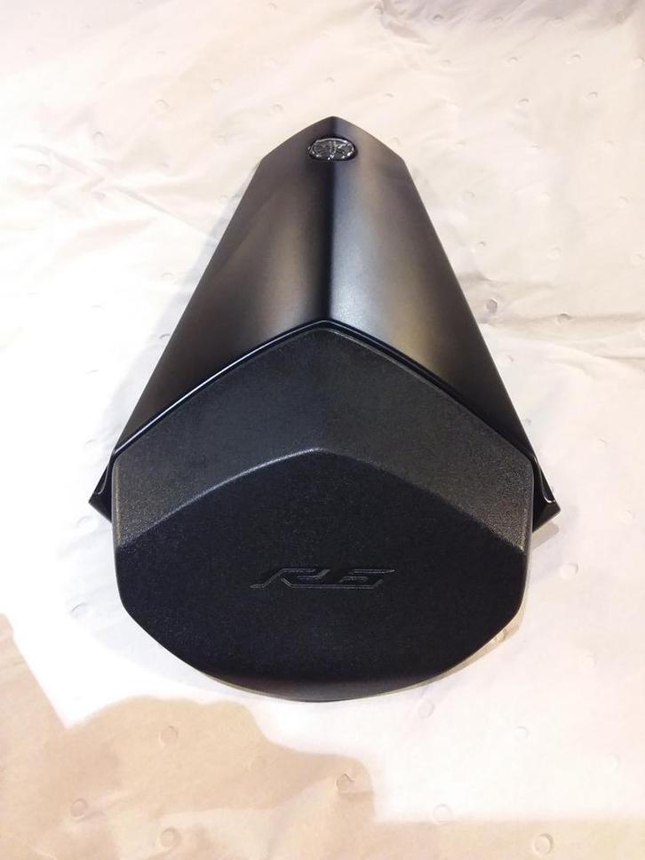 Yamaha R6 duo seat cover 2017 - 2023, Motoren, Onderdelen | Yamaha, Nieuw, Ophalen of Verzenden