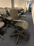 Herman Miller Aeron, Antraciet, Inclusief Posturefit, Verzenden, Zwart, Zo goed als nieuw, Bureaustoel