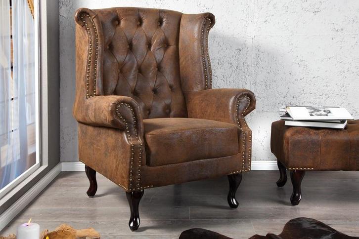 Chesterfield fauteuil 85cm antiek bruin met knoopstiksel en, Huis en Inrichting, Banken | Bankstellen, Ophalen of Verzenden