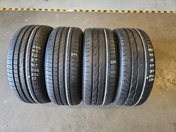 245/45/18 96Y PIRELLI/BRIDGESTONE *RSC 7,5/6,4MM PROFIEL beschikbaar voor biedingen