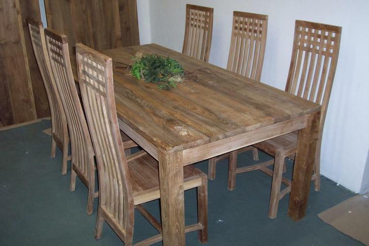 TEAK houten eettafels vitrinekasten  sidetable dressoirs, Huis en Inrichting, Tafels | Eettafels, 50 tot 100 cm, 150 tot 200 cm