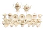 Een circa 45-delig samengesteld Wedgwood servies, Ophalen