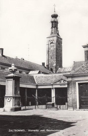 ZALTBOMMEL - Vismarkt met Gasthuistoren, Verzamelen, Ansichtkaarten | Nederland, Verzenden