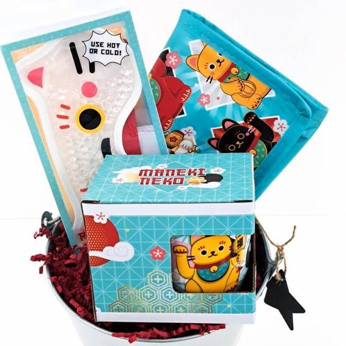 Miss Bucket -  Maneki Neko Masker, Hobby en Vrije tijd, Feestartikelen, Nieuw, Verzenden