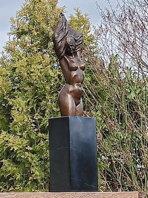 j.patouie - Beeld, torso woman - 62 cm - Brons, Marmer, Antiek en Kunst, Kunst | Designobjecten