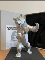 Richard Orlinski (1966) - Standing Bear