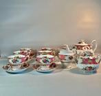 Royal Albert - Theeservies (17) - Lady Carlyle -, Antiek en Kunst