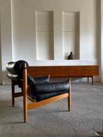 Ire Möbler - Eric Merthen - Fauteuil - Eik, Leder, Antiek en Kunst