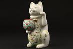 Beeldje - Rare Maneki Neko by Chugai Toen () – Limited