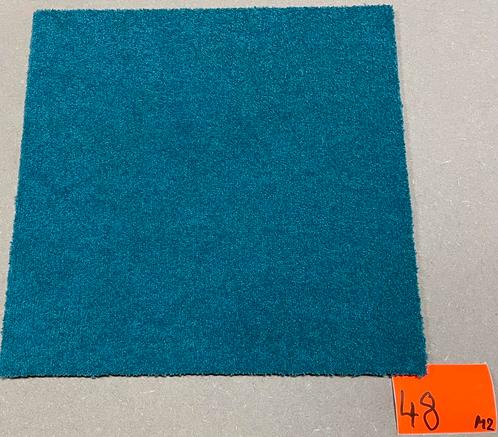 48 m2 Nieuwe Tapijttegels Kleur: Turquoise, Huis en Inrichting, Stoffering | Vloerbedekking, Nieuw