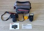 Pentax P30n / obbiettivo Sigma Zoom 24-70 mm 1:3.5-5.6 UC /, Audio, Tv en Foto, Fotocamera's Analoog, Nieuw