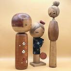 Vintage Kokeshi-poppen trio inclusief de bekroonde, Antiek en Kunst, Curiosa en Brocante